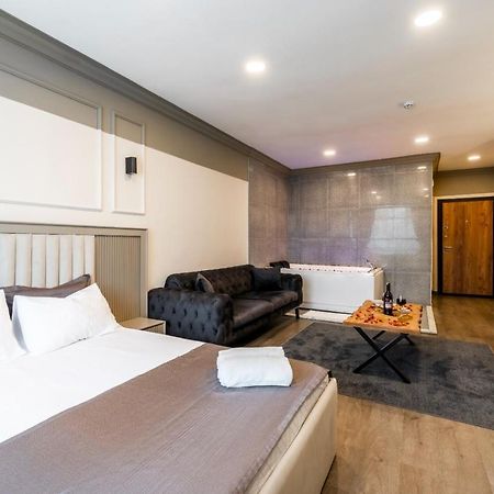 Arena Luxury Suites Hotel อิสตันบูล ภายนอก รูปภาพ